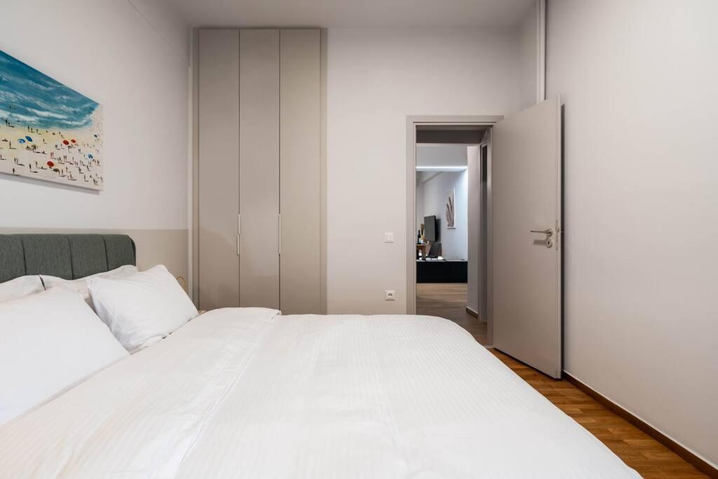 Delightful Sense 2Bd Apt In Kolonaki 7 Min To Metro أثينا المظهر الخارجي الصورة